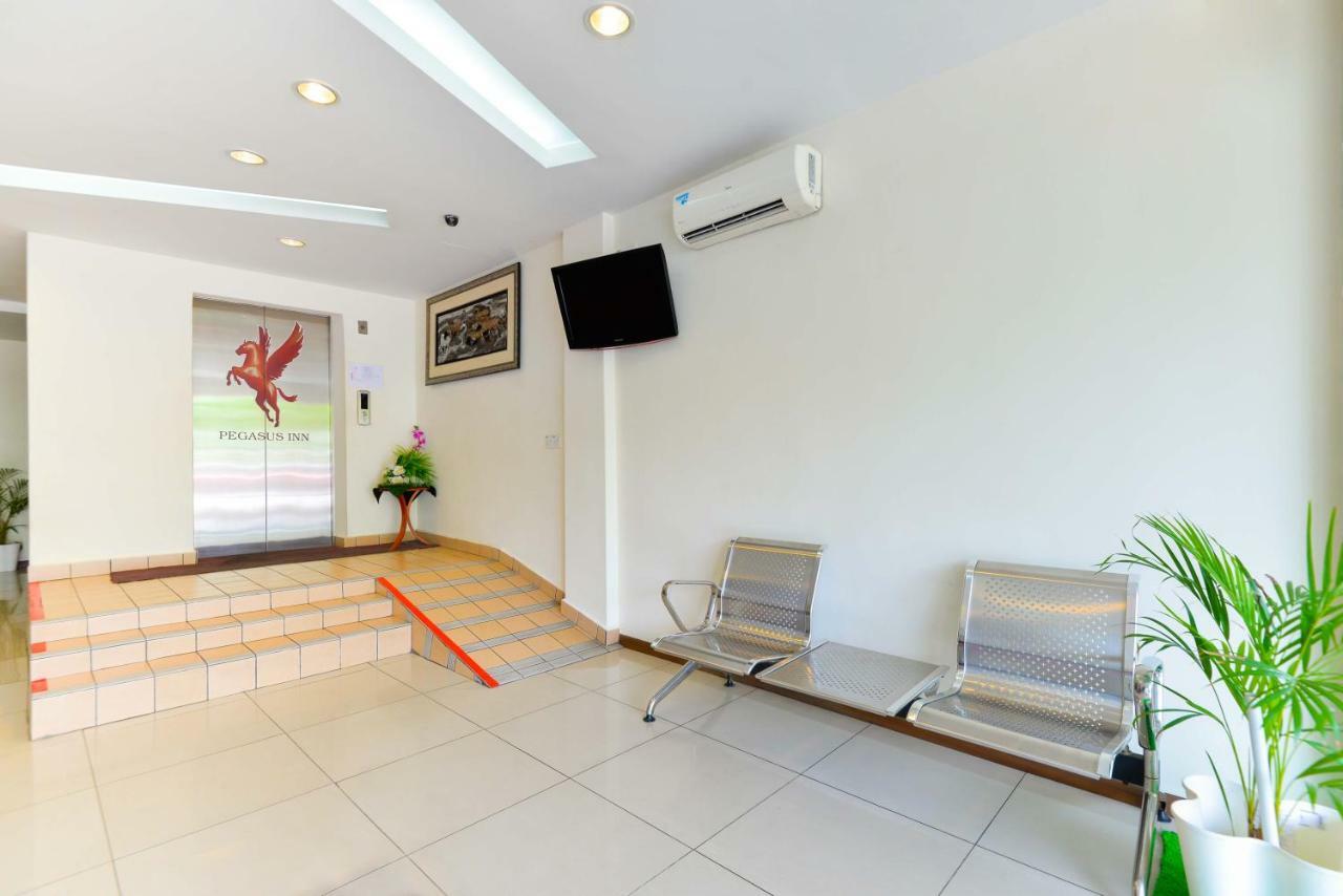 Fumah Hotel Shah Alam Esterno foto