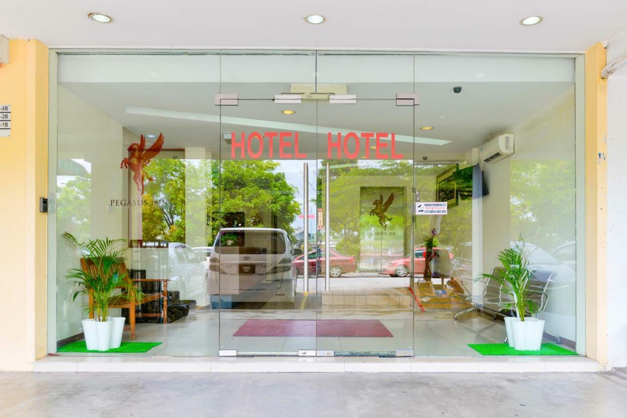 Fumah Hotel Shah Alam Esterno foto